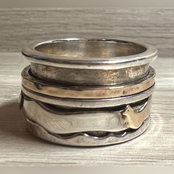 Vintage Designer (AIL) Sterling Silver & Gold Bird Wide Spinner Ring, Size 10 - Picture 2 of 8